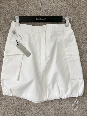 Babaton Aritzia White Cargo Mini Skirt